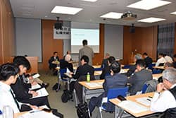 曖昧な「自己改革」