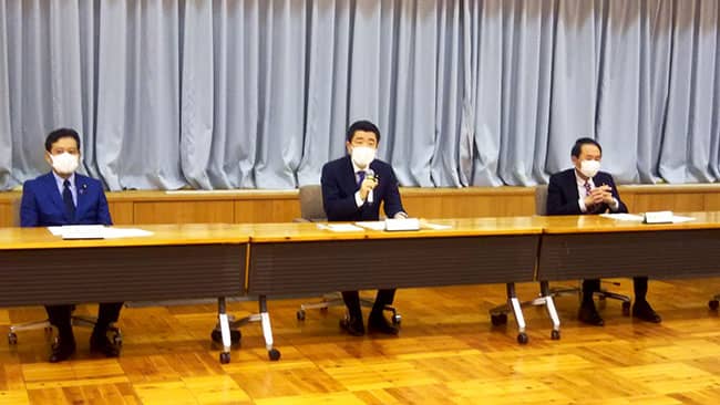 鳥インフル　過去にない続発に緊急提言－専門家会議