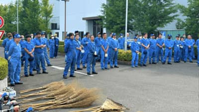 井関松山製造所周辺の清掃活動を実施　井関農機