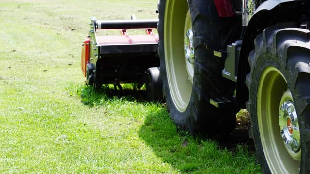 安全性検査をクリアした田植機と野菜移植機を公表　農研機構