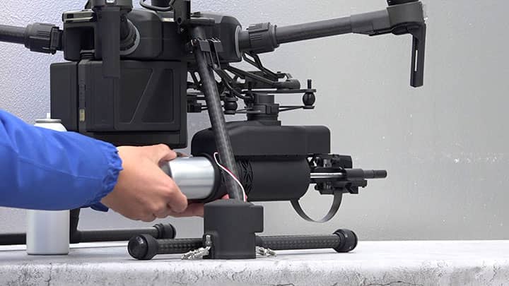 ドローン用遠隔型スプレー缶噴射装置　提供開始へ　東洋製罐グループ