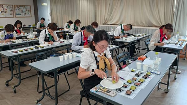 最高金賞は三重県名張市「伊賀乙女」第1回全国ぶどう選手権　日本野菜ソムリエ協会