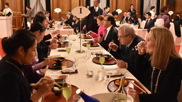 和食の魅力を発信　28か国の大使ら招待し晩さん会　全農と農水省