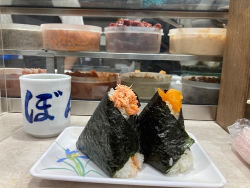 5時間並んでも食べたい「おにぎり」　客とともに築き上げた東京・大塚のおにぎり専門店「ぼんご」の味