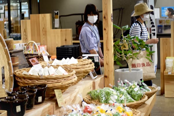 無印良品が青果物販売でＪＡと初連携　「無印」店舗にＪＡブランドの直売コーナー　新潟県上越市