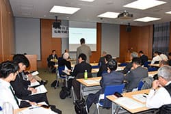 曖昧な「自己改革」