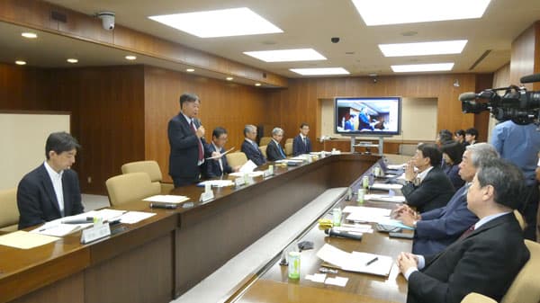 農林中金の市場運用など検証、農業・食品産業への投融資期待する意見も　農水省の有識者検証会