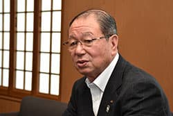 総合農協支える 全国組織改革を ＪＡ全中 奥野長衛会長インタビュー（上）