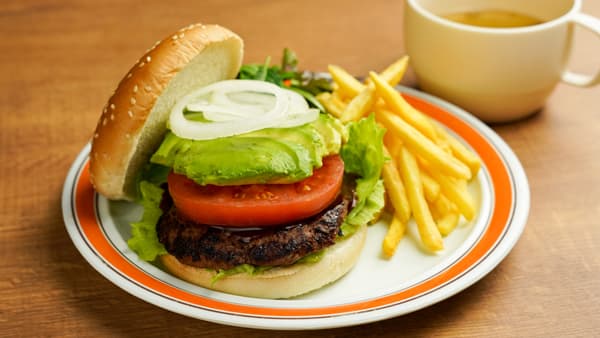 農水省「あふ食堂」で「森のごちそうジビエバーガー」期間限定販売