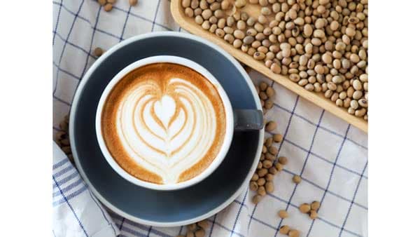 6月12日を「ヘルシーソイラテの日」に制定　日本豆乳協会