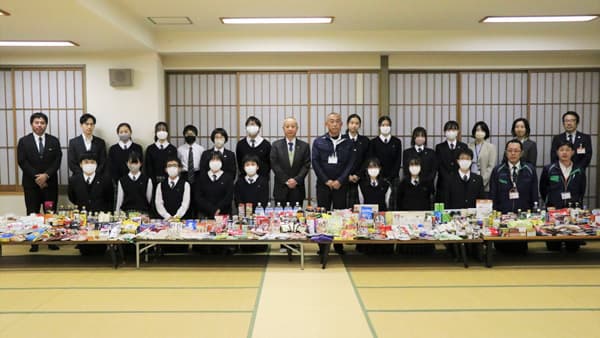 フードドライブ寄贈式　教育・行政・生協など5団体合同で開催　パルシステム群馬