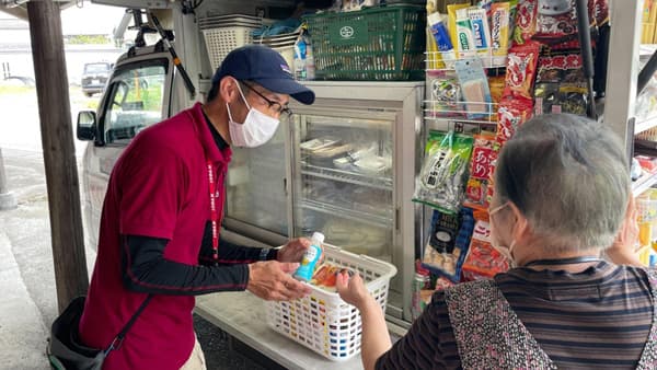買い物難民　高齢者の免疫ケアをサポート　キリンビバレッジと全国展開　とくし丸
