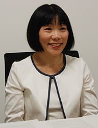 新井ちとせ・コープみらい理事長　信頼される生協へ　組合員・職員と共に歩む