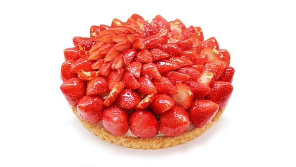 熊本県産いちご「ゆうべに」誕生10周年の特別なケーキ登場　カフェコムサ