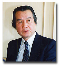 森島 賢氏