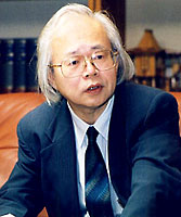 藤谷築次氏