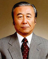 河相一成氏