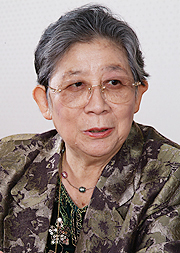 小山内美江子さん
