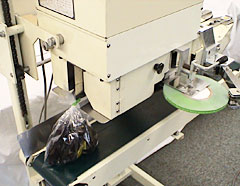 結束テープが簡単に手で切れるPM-V3型セミオートバッグシーラーを発売
