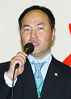 竹村英久新会長