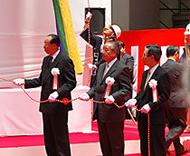 ＪＡ全国３団体代表が参列（左から）宮田会長、?裄V会長、上野会長