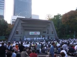 日比谷野外音楽堂に総勢2500人が集まった医療関係者の集会