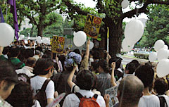 7月13日の抗議行動のようす