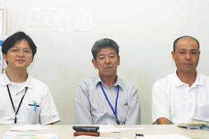 左から森本さん、大橋課長、高畑さん