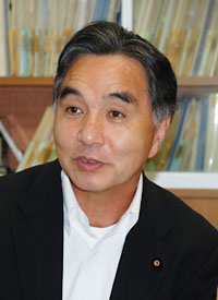 平野達男氏