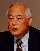 田代洋一氏