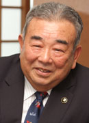 種市一正・三沢市長