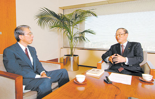 特別対談　トヨタ自動車（株）取締役会長・張富士夫氏×ＪＡ全農専務・加藤一郎氏　　クルマづくりから考える新たな協同