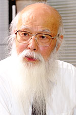 宇沢弘文　東京大学名誉教授