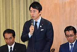 小泉進次郎氏