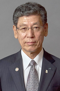 平本光男氏