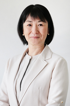 新理事長の大平真紀子氏