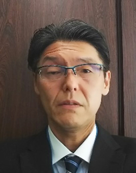 大臣官房長（大臣官房総括審議官）宮浦浩司