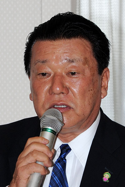 森映一・ＪＡ松山市代表理事組合長（第36回農協人文化賞受賞者交流会にて）