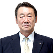 眞利子伊知郎組合長