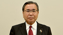 坂本富雄氏