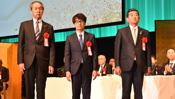 右からＪＡふくしま未来・数又組合長、ＪＡあいち知多・伊藤専務、ＪＡ兵庫六甲・石丸副組合長