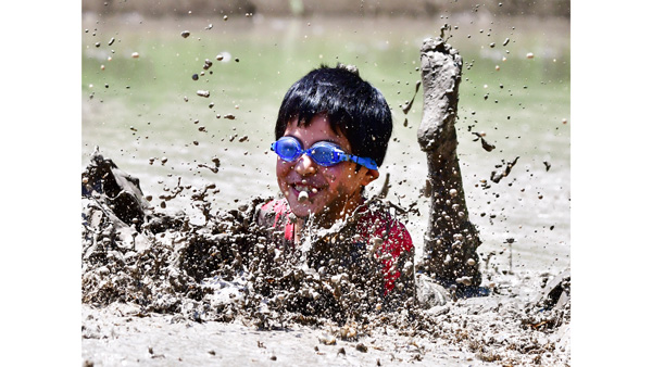最優秀賞の「シンクロナイズドドロリング」