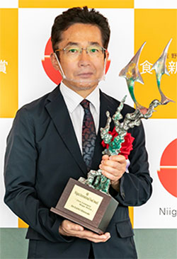 21世紀希望賞を受賞した矢野裕之氏