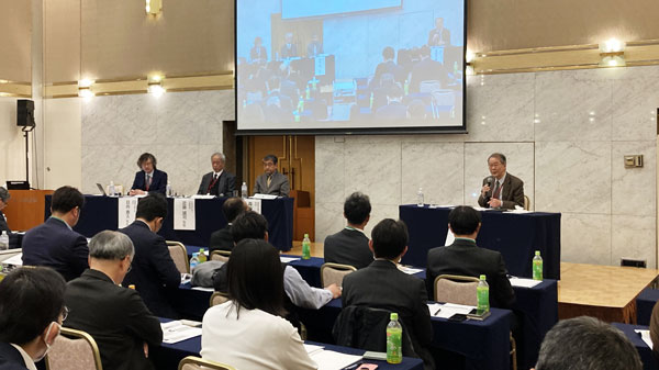 Ｊミルク持続的酪農研究会でもヨーグルト需要拡大の重要さも唱えられた（3月2日、都内で）