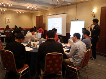 グループディスカッションの様子 （北海道会場）