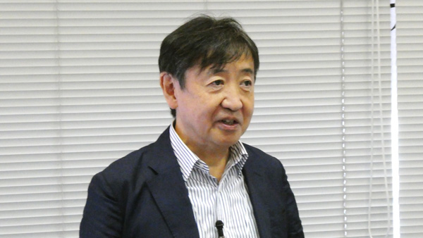 日下企業経営相談所の日下智晴代表
