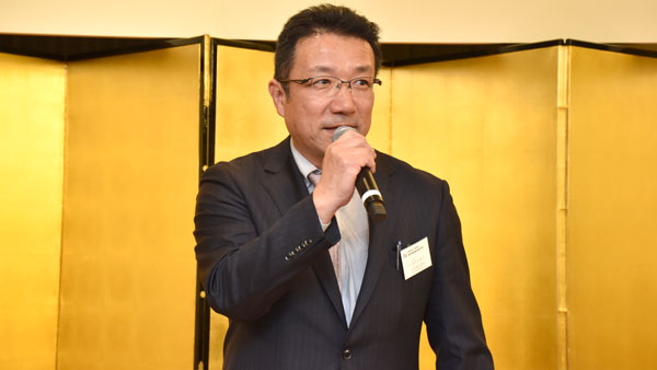 鯉淵学園農業栄養専門学校　長谷川量平学園長