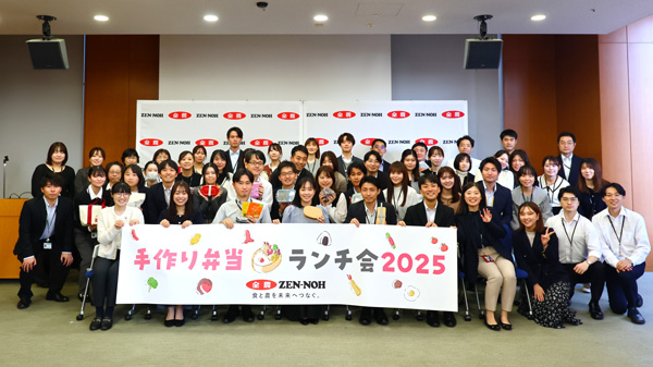 石川佳純が国産食材使用の手作り弁当を披露 ランチ会で全農職員と交流