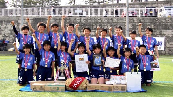 優勝したカターレ富山