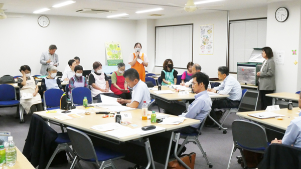 【全中・ＪＡ経営ビジョンセミナー】組合員のワーカーズが支える福祉サービス　横浜市の福祉クラブ生活協同組合を視察.jpg